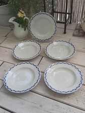 5 Assiettes creuses