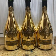 Lot de 3 bouteilles vides ARMAND DE BRIGNAC dorées sans boîte