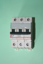Disjoncteur poles 380v c16a - 3,