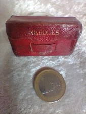 Ancien étui à aiguilles