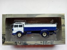Camion Fiat Iveco 220 Benne IXO 1/43  bleu et blanc Neuf Boîte 