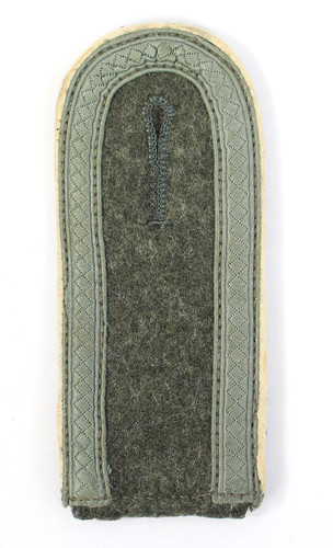 Patte épaule heer - patte, la