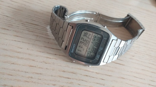 Vintage seiko a714 - vintage,