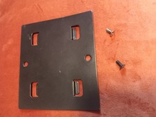 Plaque métal de raccord jonction + 2 vis SEGA MEGA CD 2 MEGADRIVE 1