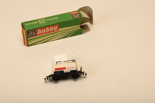 Train miniature hobby wagon - train,