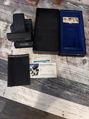 Polaroid slr 680 black vintage - slr,