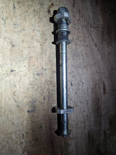 Axe roue arriere honda - roue,