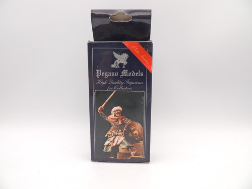 Pegaso models figurine - pegaso,