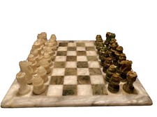 Jeu d'échecs / Échiquier en albâtre de Volterra - Travail Italien 1970’s