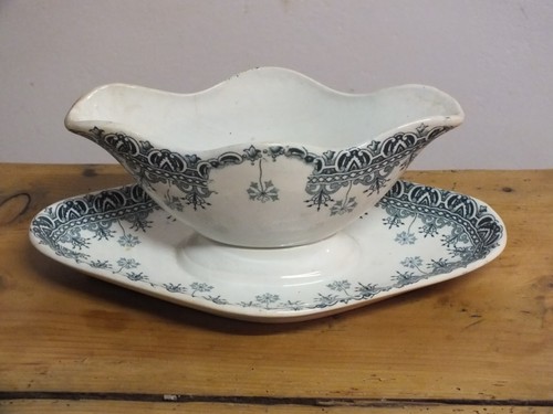 Saucière ancienne amand - saucière, st