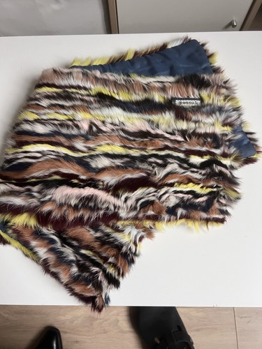 Armani real fur scarf - real,