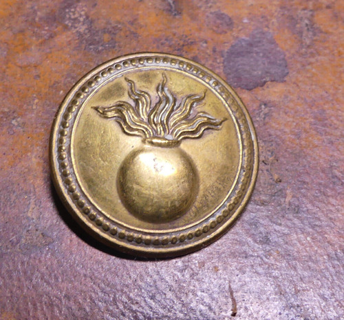 Empire bouton militaire - empire,
