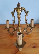 Lustre 3 feux année 60 style Louis XV en bronze doré