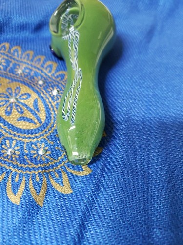 Free ship glass pipe - ship,