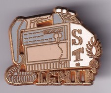 RARE PINS PIN'S .. GENDARMERIE