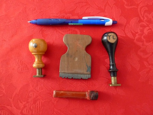 Lot tampons sceaux anciens - tampons/sceaux, +