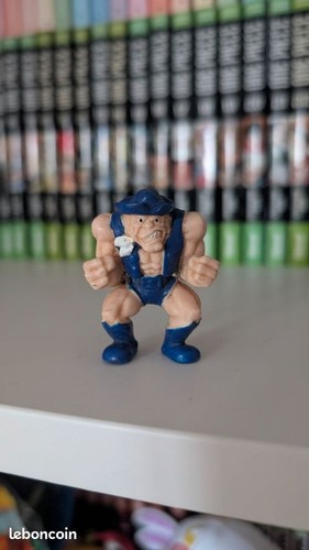 Monster pocket wrestlers - in,