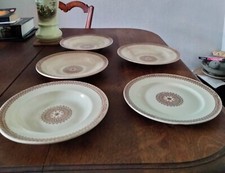 5 assiettes anciennes Creil et
