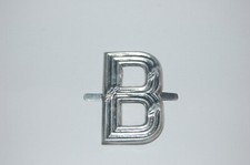 Ancienne Lettre B en aluminium