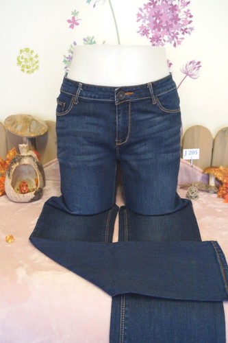Vêtement occasion femme - ,