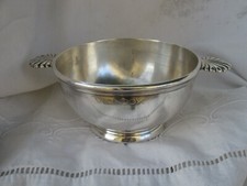 Ancien bol Viandox " a oreille Décor coquille en mètal argenté  ART Déco 1920/30