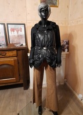 TRES BELLE VESTE ET DOUDOUNE