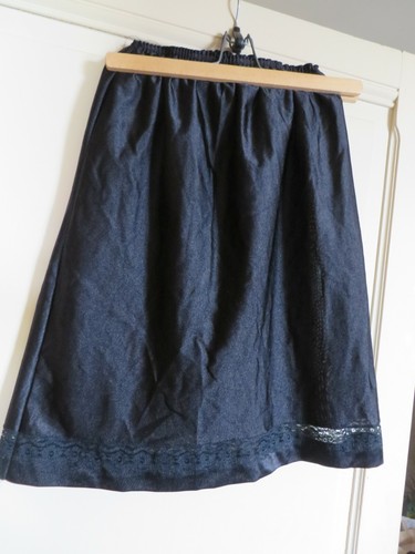 Linge ancien jupon - linge,