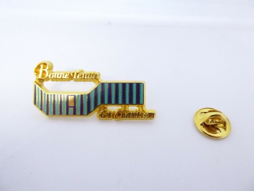 Pin pins - pin's, badge