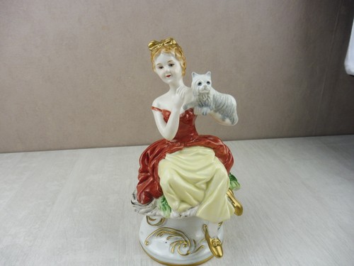 Ancienne figurine statue - ancienne,
