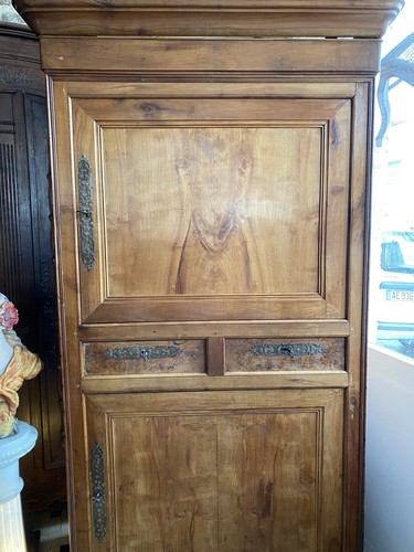 Rare beau homme - , /