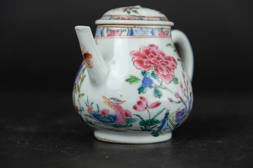 Théière chinoise famille