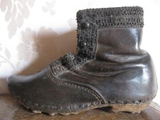 Ancienne chaussure enfant - ancienne,