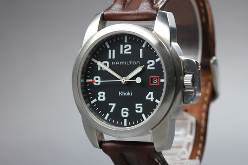 Presque comme neuve montre - comme, neuve]
