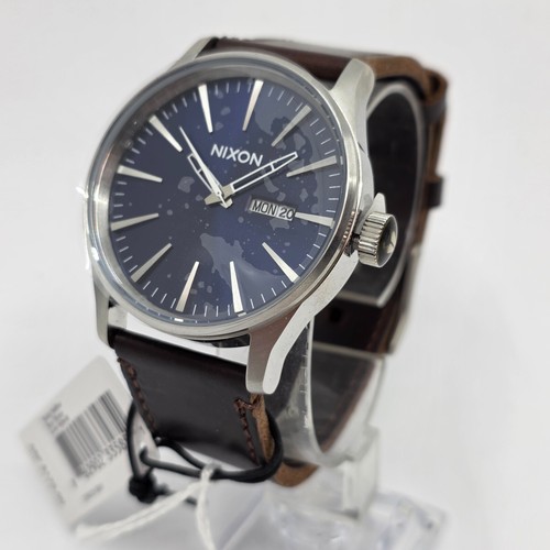 Nixon sentry leather 42mm blue - leather,