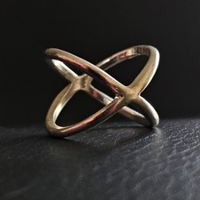 Bague anneaux croisés