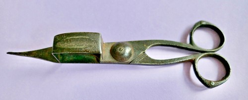 Ancien ciseau mouchette - mouchette, à