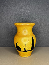 Petit Vase en Bois Vintage