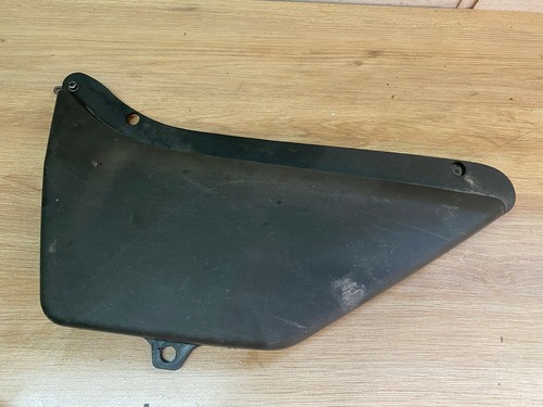 Cache gauche repeindre - cache, a