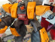 Transformers Omega Suprême Statue