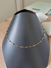 Collier perles résine noir