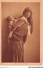 AEPP1-TUNISIE-0061 - BEDOUINE ET SON ENFANT