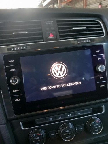 Ecran gps volkswagen golf - volkswagen,