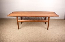 Grande table basse Danoise en Teck, deux niveaux, par Grete Jalk pour Glostrup.