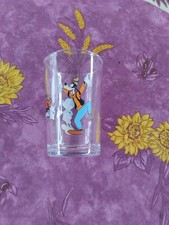Verre Publicitaire Moutarde Amora Disney Mickey et ses Amis avec Dingo