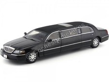 2003 Lincoln Twon Car