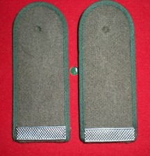 PAIRE EPAULETTES ALLEMANDE 1ERE CLASSE - OBERSCHUTZE