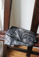 Chanel paire de gants en