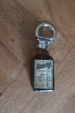 ancien porte cle publicitaire BOUTEILLE DE COINTREAU