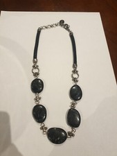 Ancien Bijoux Couture Nature Minéraux Pierre Noir A Reflet Bleu Lune Labradorite