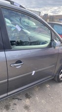 PORTE AVANT DROITE VOLKSWAGEN TOURAN (1T1/T2) MPV 1.9 TDI 105 (BKC) 1T0831056AB